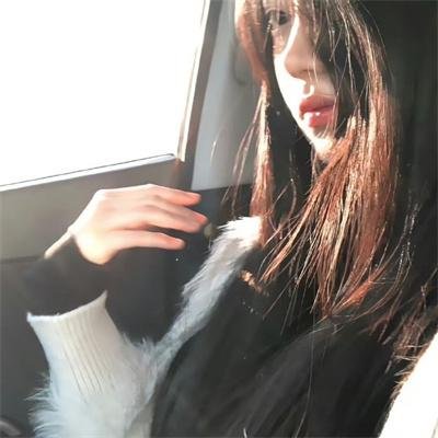 三颗星彩色冒险 海报