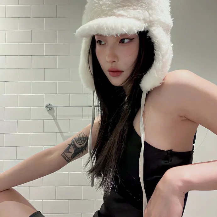救命！我的雪人在融化 海报